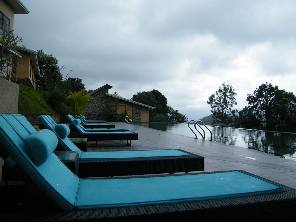 Hotel Poetree Thekkady Exterior foto